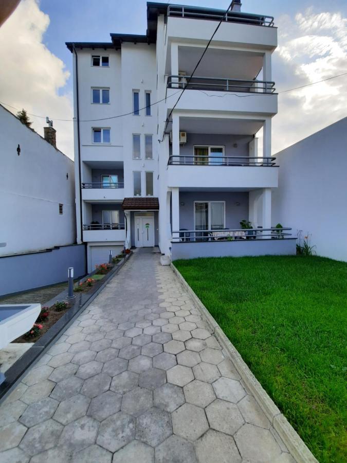 Divizija Lux Apartments 贝尔格莱德 外观 照片