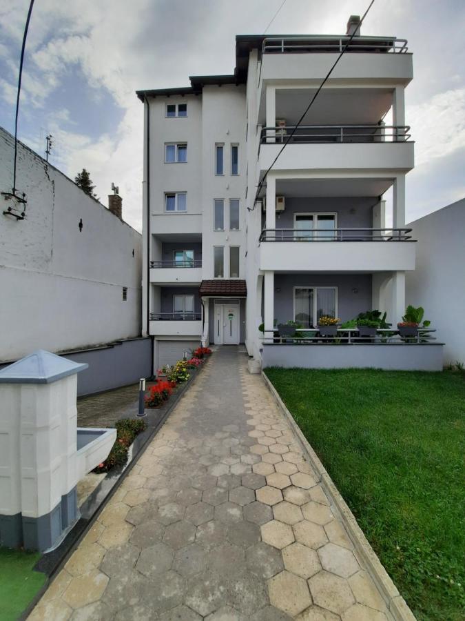 Divizija Lux Apartments 贝尔格莱德 外观 照片